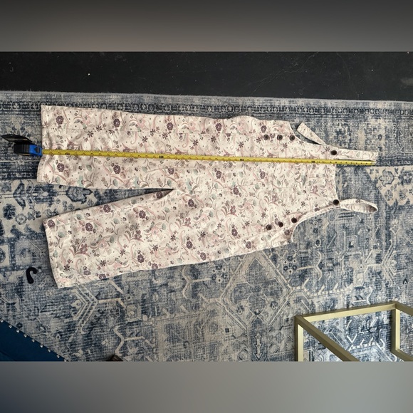 Easel Cream Floral Patterned jumpsuit - Picture 8 of 9